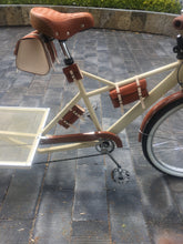 Cargar imagen en el visor de la galería, Food bike Plataforma jalón chocolat 2022 RIN RIN BICLAS

