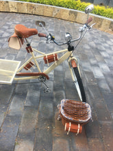 Cargar imagen en el visor de la galería, Food bike Plataforma jalón chocolat 2022 RIN RIN BICLAS
