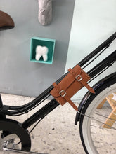 Cargar imagen en el visor de la galería, alfroja bicicleta vintage
