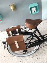 Cargar imagen en el visor de la galería, Bicicleta vintage negra
