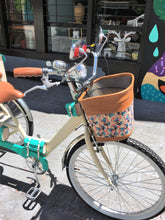 Cargar imagen en el visor de la galería, Tricicleta Natalia Alianovna Romanova 2019 RIN RIN BICLAS
