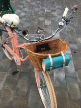 Cargar imagen en el visor de la galería, Curve D coco con porta bebé RIN RIN BICLAS
