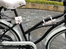 Cargar imagen en el visor de la galería, Curve D Meg White 2022 RIN RIN BICLAS
