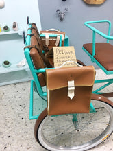 Cargar imagen en el visor de la galería, Tricicleta Cinderella´s Chocolat 2.0 2021 RIN RIN BICLAS
