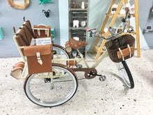 Cargar imagen en el visor de la galería, Tricicleta Chocolat 2020 RIN RIN BICLAS
