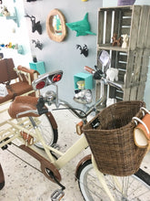 Cargar imagen en el visor de la galería, Tricicleta Chocolat 2020 RIN RIN BICLAS
