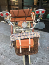 Cargar imagen en el visor de la galería, Tricicleta Chocolat 2020 RIN RIN BICLAS
