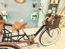 Cargar imagen en el visor de la galería, Tricicleta black chocolat 2020 RIN RIN BICLAS
