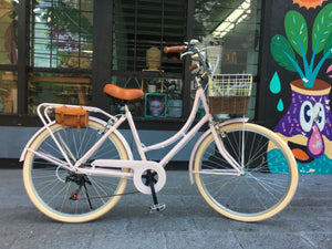 Britt the less I know the better 2020 sencilla RIN RIN BICLAS