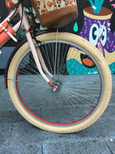 Cargar imagen en el visor de la galería, bicicleta vintage rines 72 rayos 

