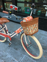 Cargar imagen en el visor de la galería, canastilla bicicleta vintage
