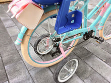 Cargar imagen en el visor de la galería, Curve D Blocparty Llantitas 3.0 RIN RIN BICLAS
