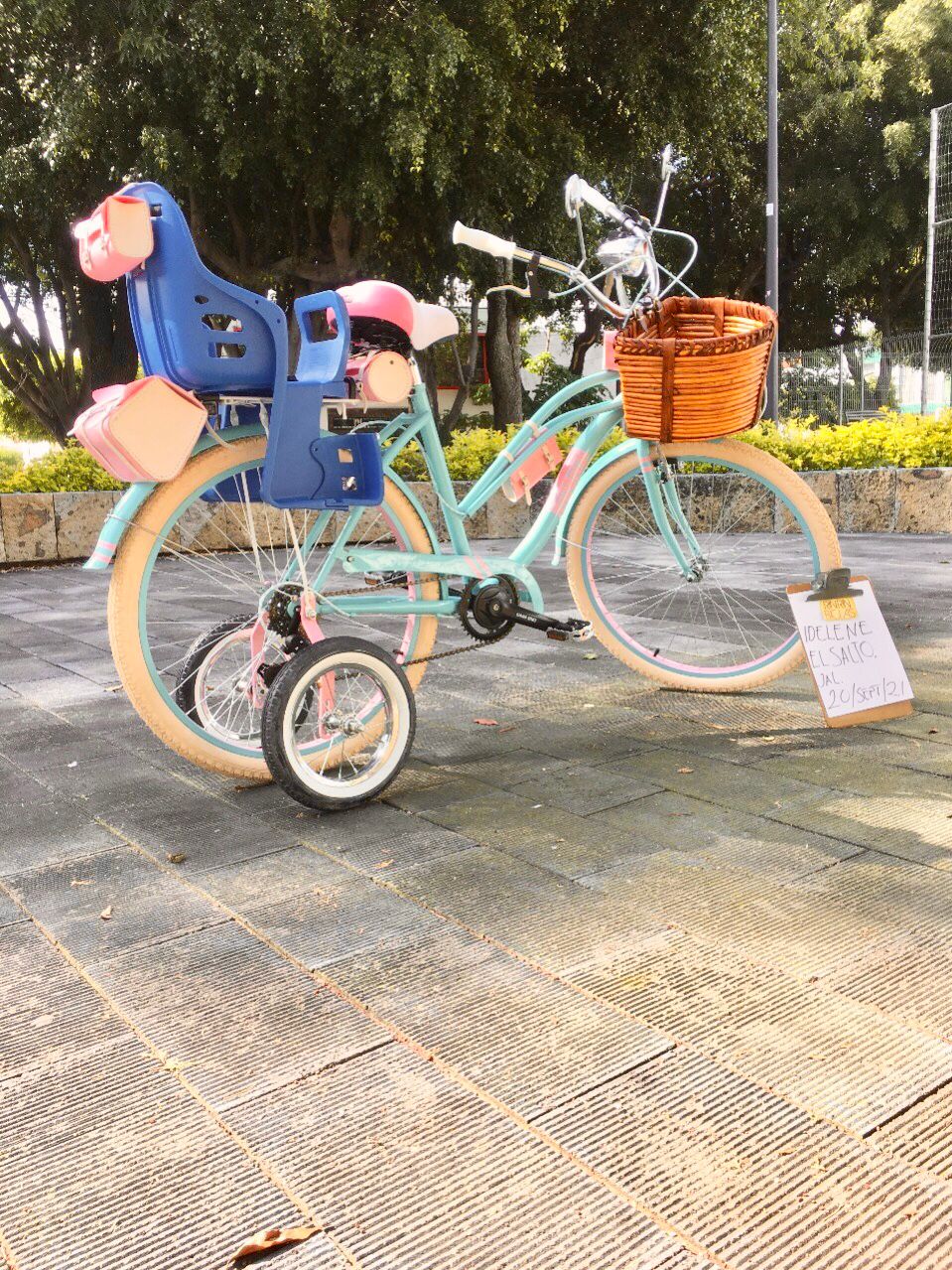 Curve D Blocparty Llantitas 3.0 RIN RIN BICLAS