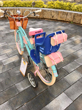 Cargar imagen en el visor de la galería, Curve D Blocparty Llantitas 3.0 RIN RIN BICLAS
