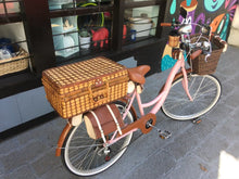 Cargar y reproducir el video en el visor de la galería, Londy Lali Puna RIN RIN BICLAS
