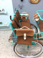 Cargar y reproducir el video en el visor de la galería, Tricicleta Cinderella´s Chocolat 2.0 2021 RIN RIN BICLAS
