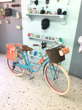 Cargar y reproducir el video en el visor de la galería, Slim D Lowly RIN RIN BICLAS
