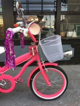 Cargar y reproducir el video en el visor de la galería, Rally N R16 Chvrches RIN RIN BICLAS

